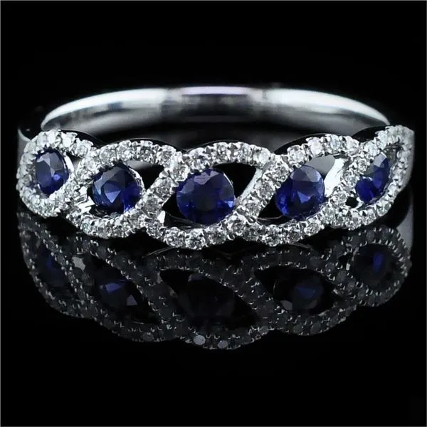 18K Sapphire and Diamond Ring Geralds Jewelry Oak Harbor, WA