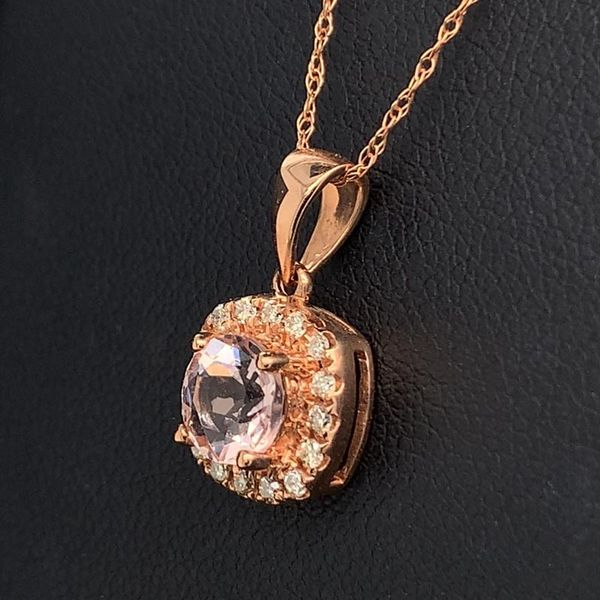 Morganite and Diamond Pendant Image 2 Geralds Jewelry Oak Harbor, WA