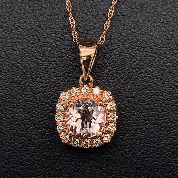 Morganite and Diamond Pendant Geralds Jewelry Oak Harbor, WA