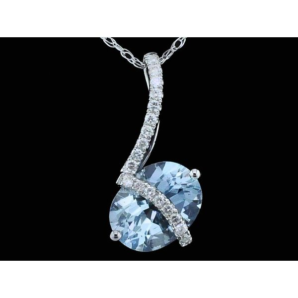 Aquamarine and Diamond Pendant Geralds Jewelry Oak Harbor, WA