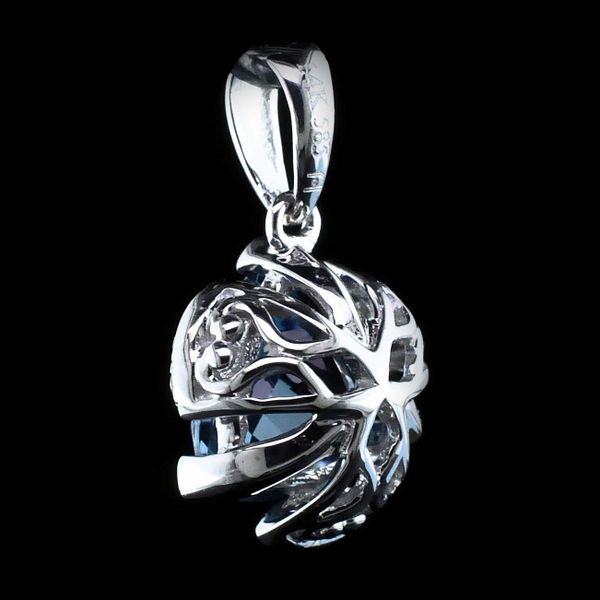 London Blue Topaz and Diamond Pendant Image 2 Geralds Jewelry Oak Harbor, WA