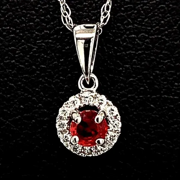 Gemstone Pendant Geralds Jewelry Oak Harbor, WA