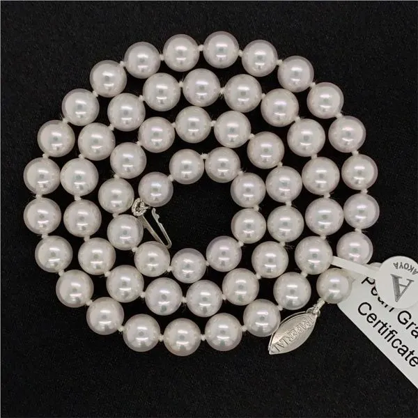 High Luster Akoya Pearl Strand Image 2 Geralds Jewelry Oak Harbor, WA