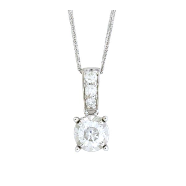 Classy and Eye Catching Diamond Pendant Holliday Jewelry Klamath Falls, OR