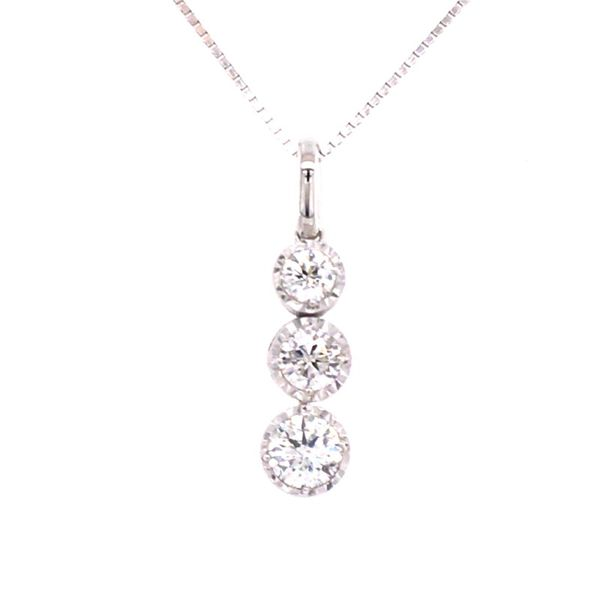 Diamond Pendant James Martin Jewelers Dubuque, IA