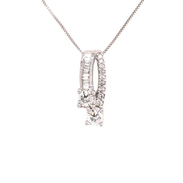 Diamond Pendant James Martin Jewelers Dubuque, IA