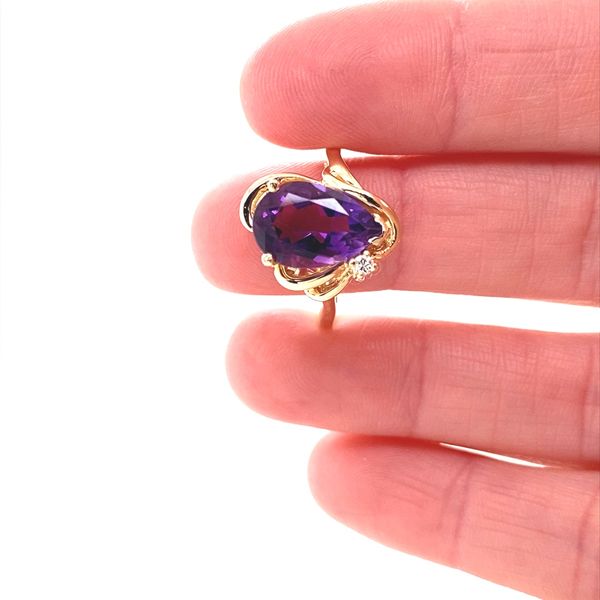 14K Yellow Gold Pear Shaped Amethyst and Diamond Ring Image 2 Jaymark Jewelers Cold Spring, NY
