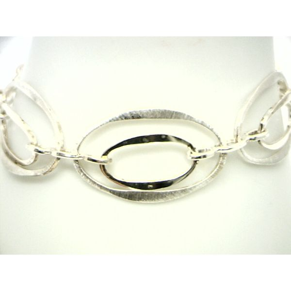 Silver Bracelet Image 2 Jewellery Plus Summerside, PE