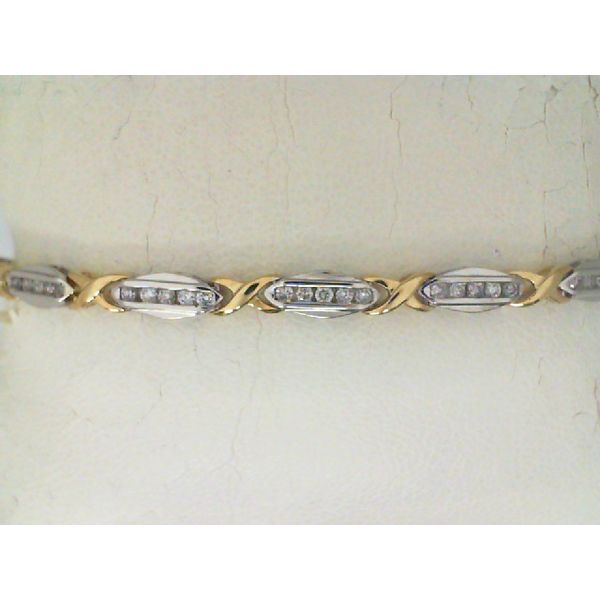 Bracelet J. Howard Jewelers Bedford, IN