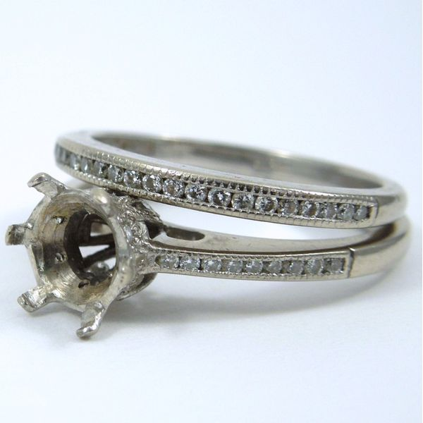 18k Tacori Diamond Semi-Mount with Matching Wedding Band Joint Venture Jewelry Cary, NC