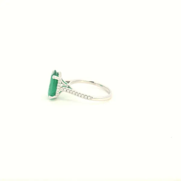 18KW Oval Zambian Emerald and Diamond Ring Image 4 Kiefer Jewelers Lutz, FL