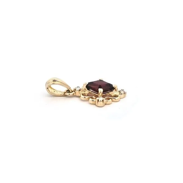 Estate Yellow Gold Filigree Garnet Pendant Image 2 Mark Jewellers La Crosse, WI