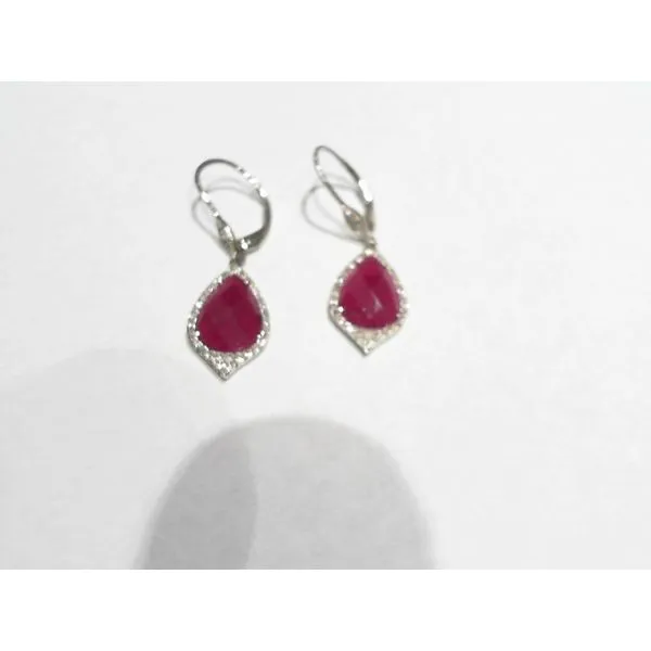 Earrings McCarver Moser Sarasota, FL