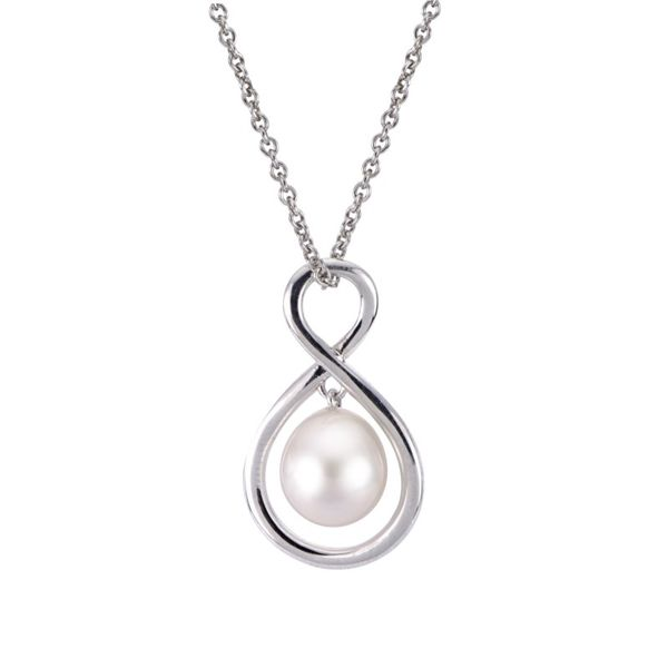 Pearl Pendant Miller's Fine Jewelers Moses Lake, WA