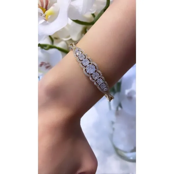 Bangle Image 2 Mollys Jewelers Brooklyn, NY