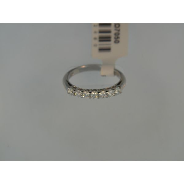 Lady's Platinum Wedding Band w/7 Diamonds Orin Jewelers Northville, MI