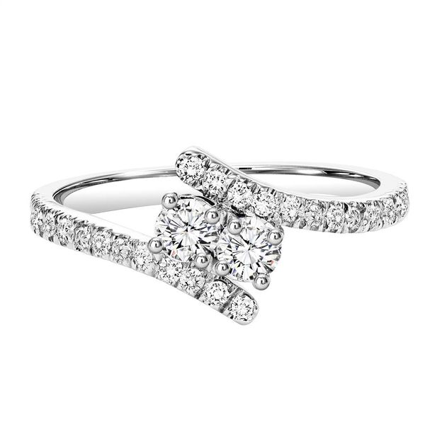 Lady's 18K White Gold Fashion Ring W/30 Diamonds Orin Jewelers Northville, MI