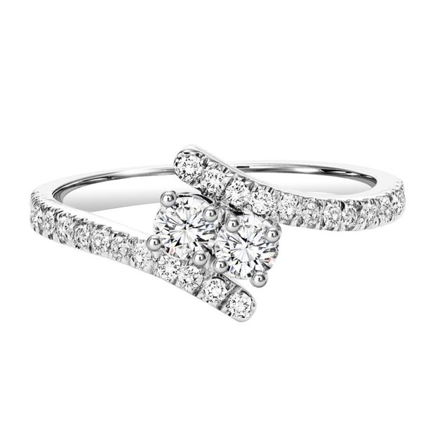 Lady's 14K White Gold Fashion Ring W/30 Diamonds Orin Jewelers Northville, MI