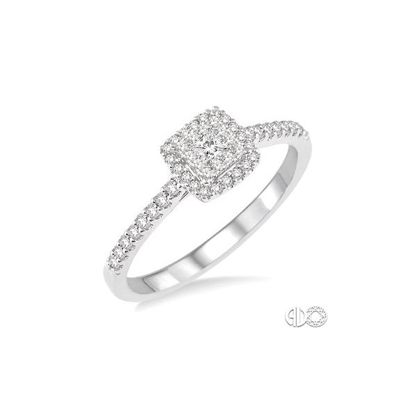 Lady's 14K White Gold Ring w/42 Diamonds Orin Jewelers Northville, MI