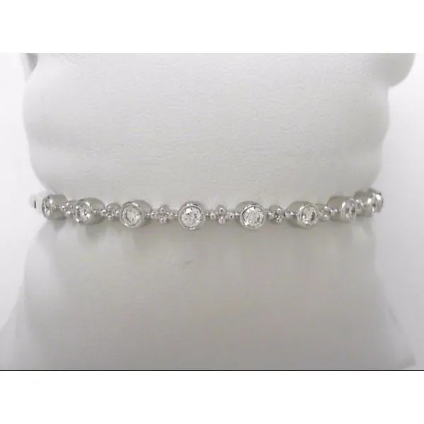 Lady's White Gold 18 Karat Bracelet With 10 Diamonds Orin Jewelers Northville, MI