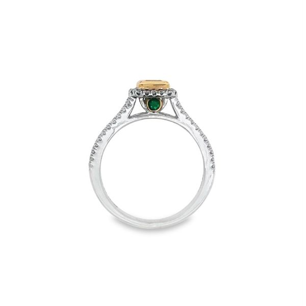 18K Two Tone Princess Cut Halo Emerald Ring Image 2 Paul Bensel Jewelers Yuma, AZ