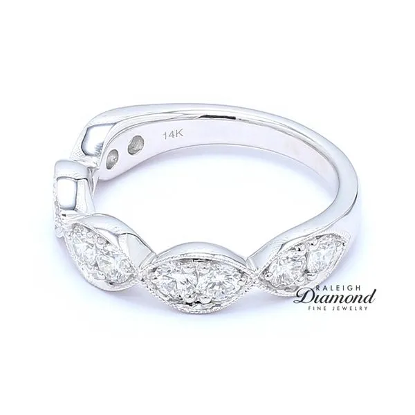14K White Gold 1ctw Vintage Style Diamond Wedding Band Raleigh Diamond Fine Jewelry Raleigh, NC