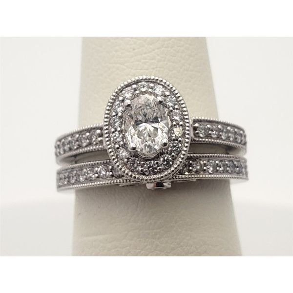 14k white gold and diamond wedding set Roberts Jewelers Jackson, TN