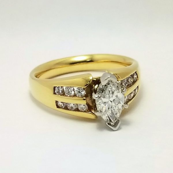 Engagement Ring Robison Jewelry Co. Fernandina Beach, FL