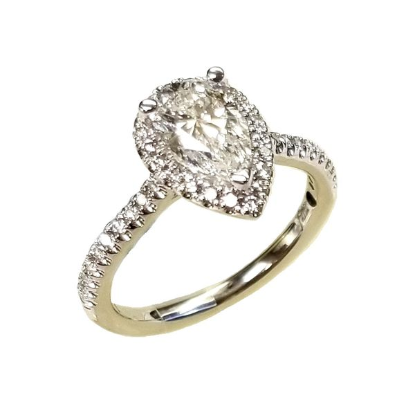 Engagement Ring Robison Jewelry Co. Fernandina Beach, FL