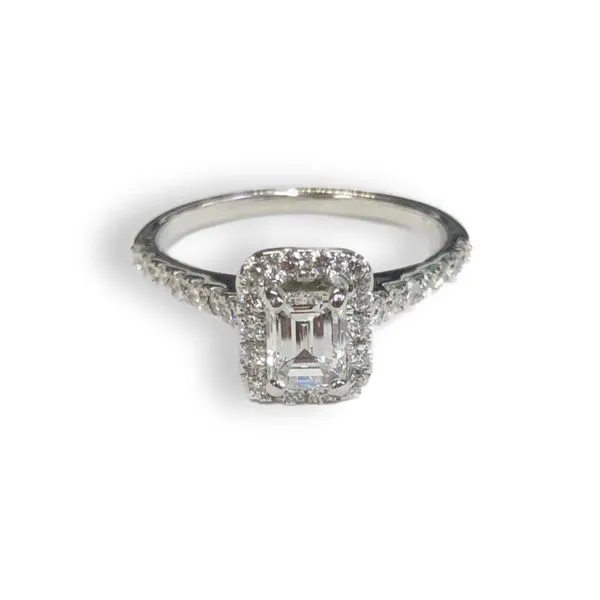 Diamond Engagement Ring Selman's Jewelers-Gemologist McComb, MS