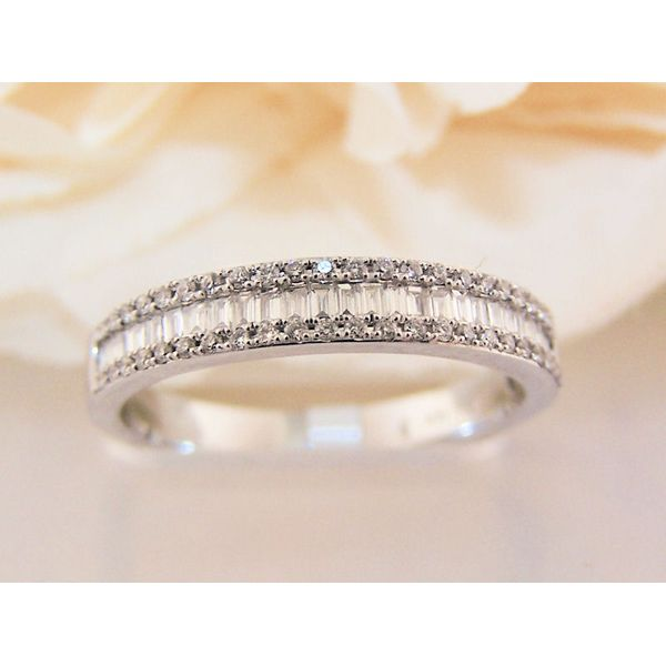 Wedding Band Nick T. Arnold Jewelers Owensboro, KY