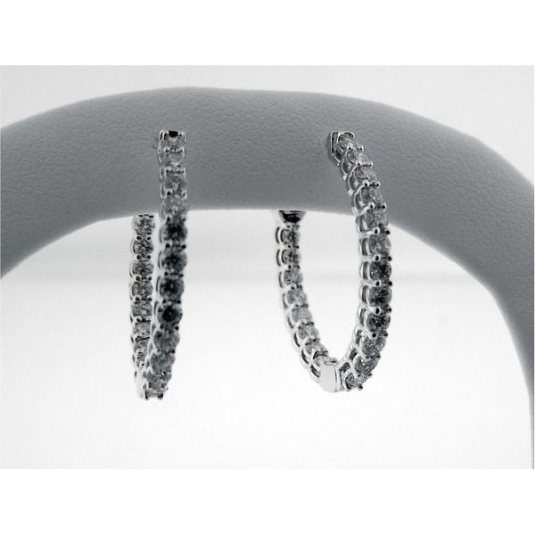 Earrings Nick T. Arnold Jewelers Owensboro, KY