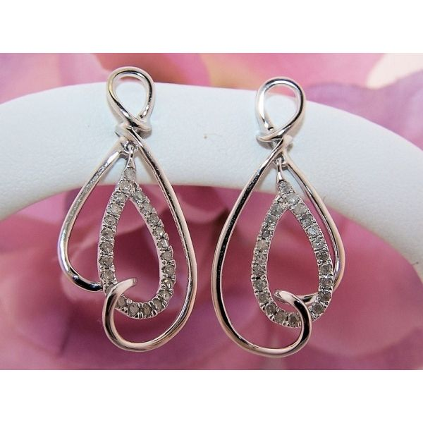 Earrings Nick T. Arnold Jewelers Owensboro, KY