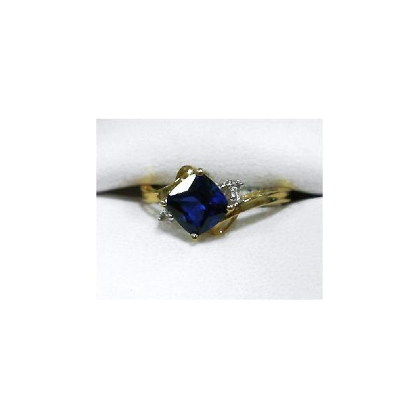 Fashion Ring Nick T. Arnold Jewelers Owensboro, KY