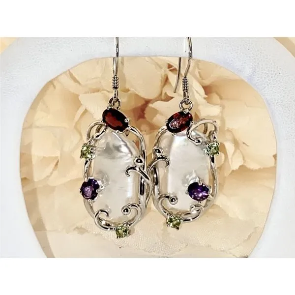 Earrings Nick T. Arnold Jewelers Owensboro, KY