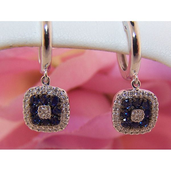 Earrings Nick T. Arnold Jewelers Owensboro, KY