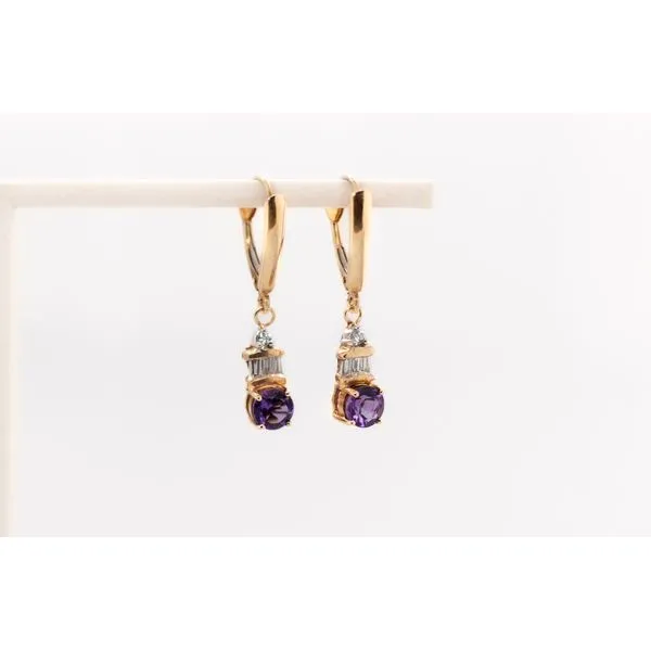 Earrings Nick T. Arnold Jewelers Owensboro, KY