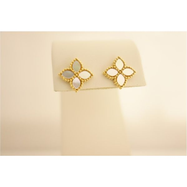 Mother of Pearl Flower Earrings Simones Jewelry, LLC Shrewsbury, NJ