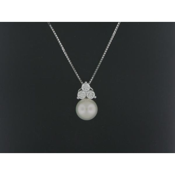 Pearls Image 2 Skewes Jewelry, Inc. Marshall, MN