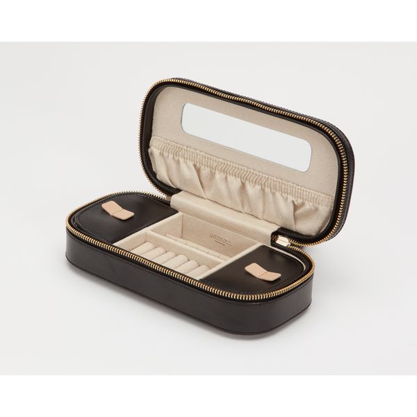 Chloé Black Zip Up Leather Jewelry Case Image 2 Towne Square Jewelers Charleston, IL