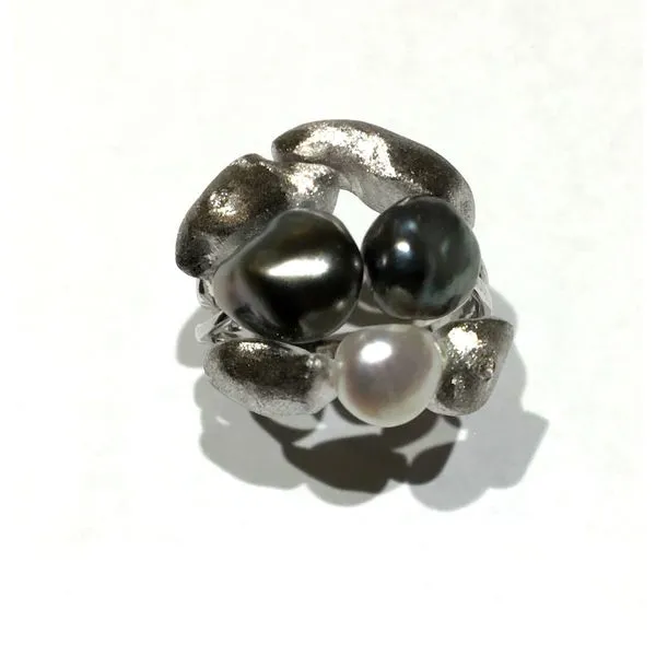 YVEL - 18KT WHITE GOLD MULTICOLORED  MULTI COLOR KESHI PEARL CLUSTER RING Valentine's Fine Jewelry Dallas, PA