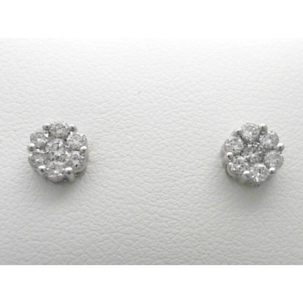 Stud Earrings Wiley's Diamonds & Fine Jewelry Waxahachie, TX