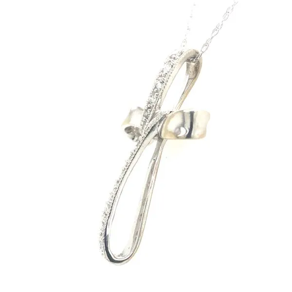 Diamond Pendant Image 3 Your Jewelry Box Altoona, PA