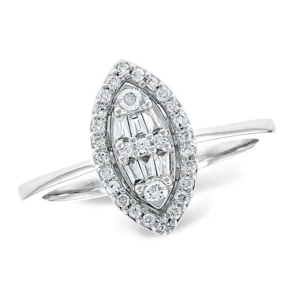 14KT Gold Ladies Diamond Ring Diamond Showcase Longview, WA