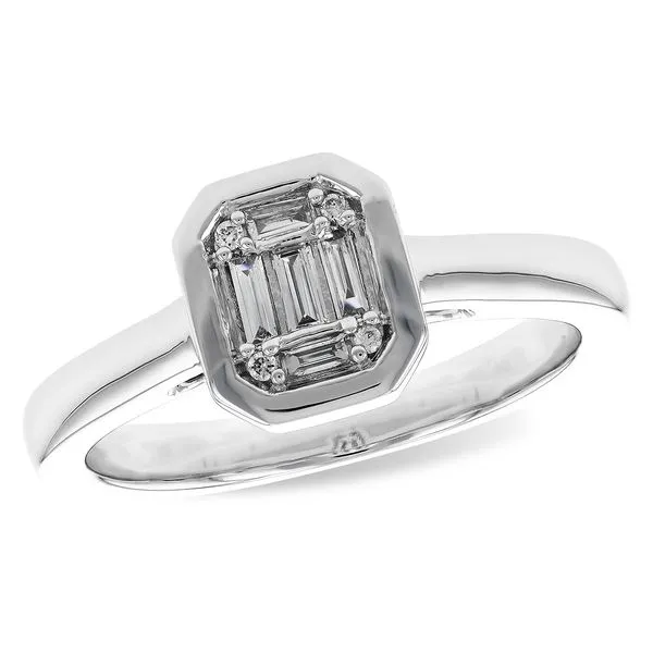 14KT Gold Ladies Diamond Ring Diamond Showcase Longview, WA