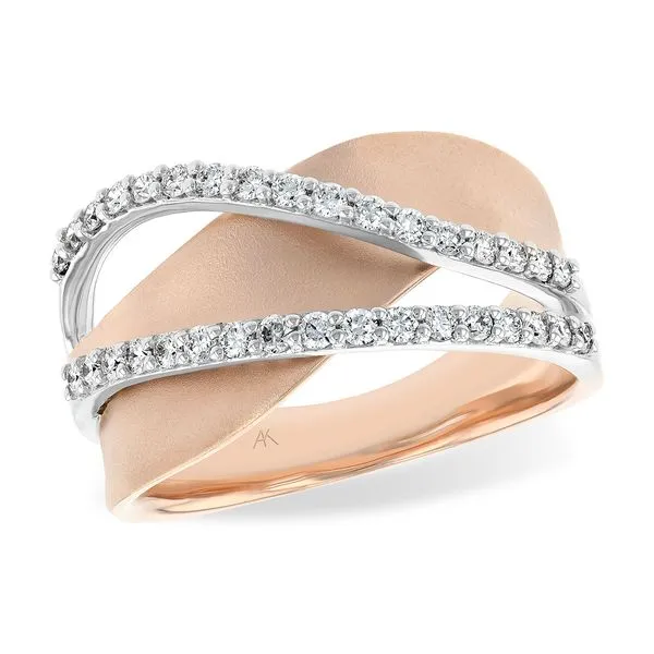 14KT Gold Ladies Wedding Ring Diamond Showcase Longview, WA