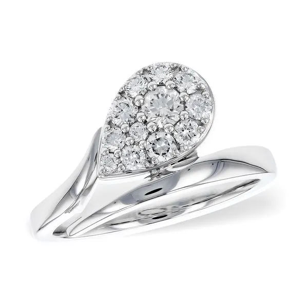 14KT Gold Ladies Diamond Ring D'Errico Jewelry Scarsdale, NY