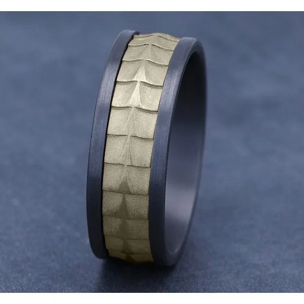 THE DUNDEE Image 4 Richard's Jewelry Berne, IN