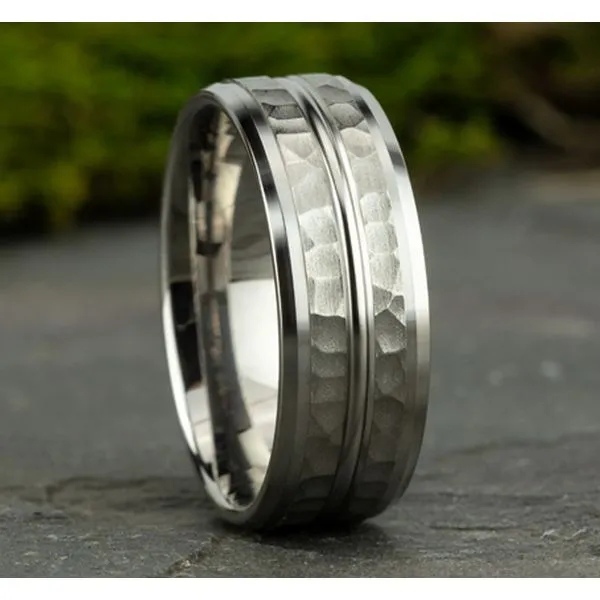 THE RIDLEY Image 4 Richard's Jewelry Berne, IN