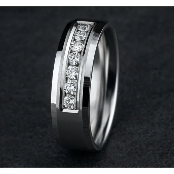 THE GENTLEMAN Image 4 Richard's Jewelry Berne, IN